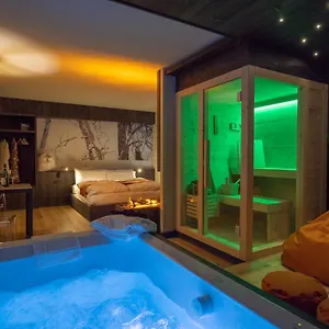  Pensión Teverone & Wellness