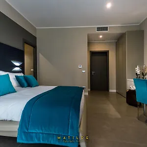 https://hotel-matilde-naples.hotels-amalfi.com